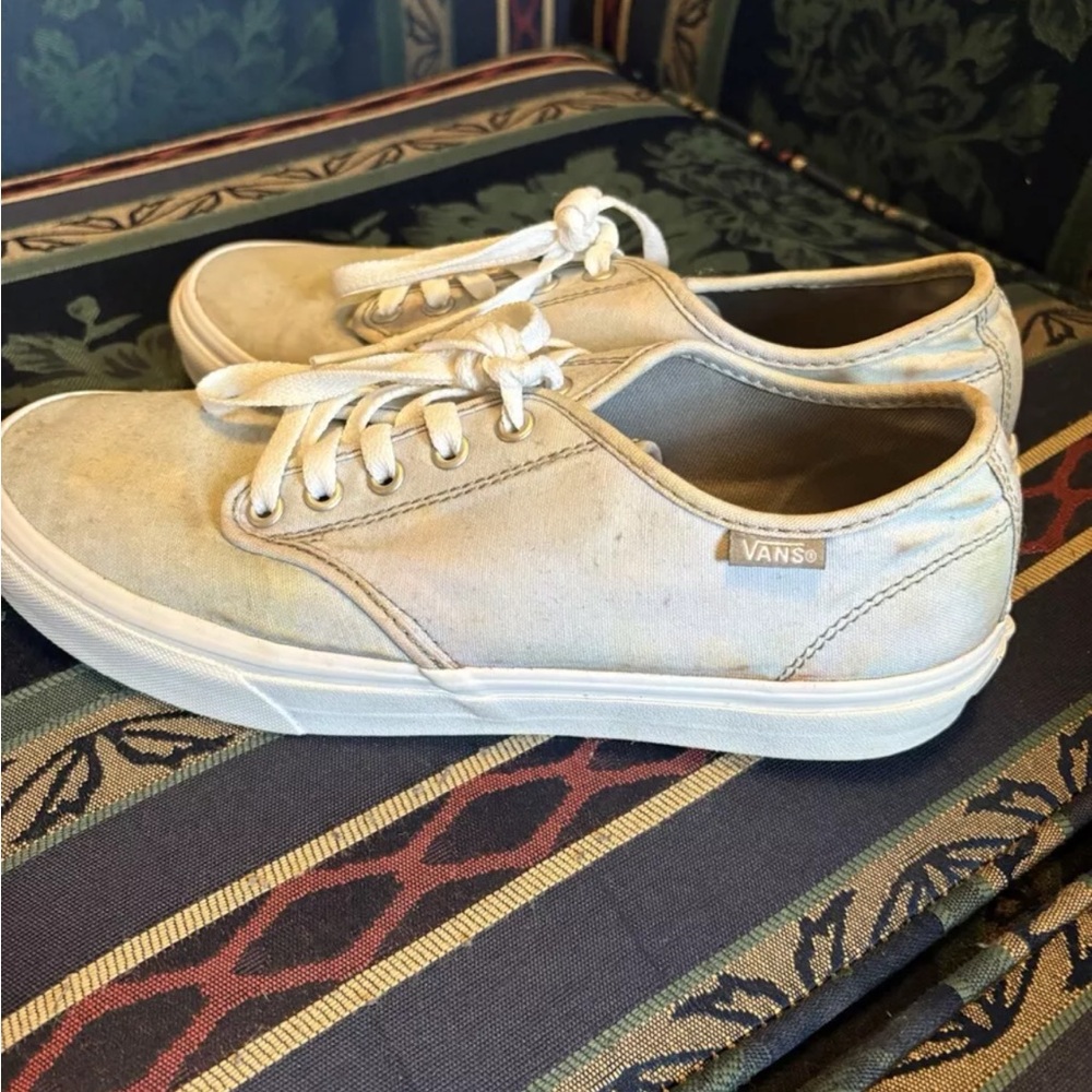 Vans Women’s Size 9 Light Blue Tie Dye Wash
